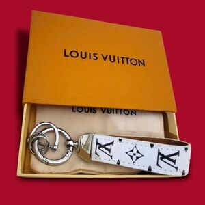 Monogram White Keychain With Box,Dustbag + Free Gift